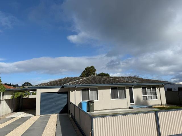30 Gull Street, WA 6450