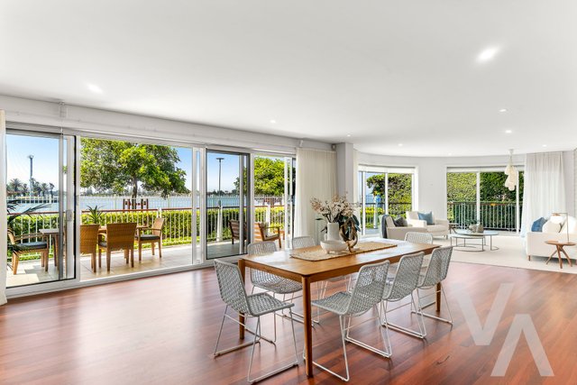 1/304 Wharf Road, NSW 2300