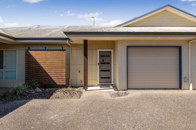 2/13 Campbell Drive, QLD 4352