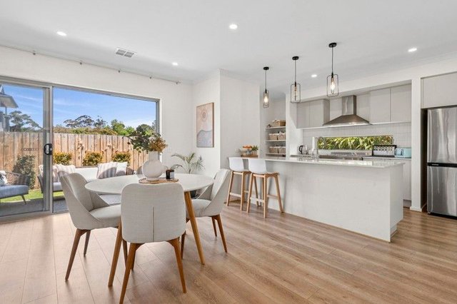 13 Monier Way, VIC 3218