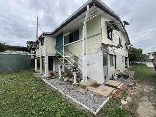 10 Toussaint Street, QLD 4804