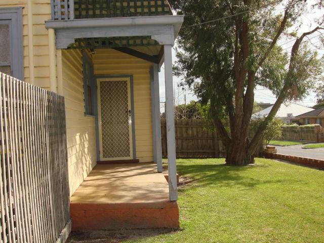 1/4 Woods Avenue, VIC 3195