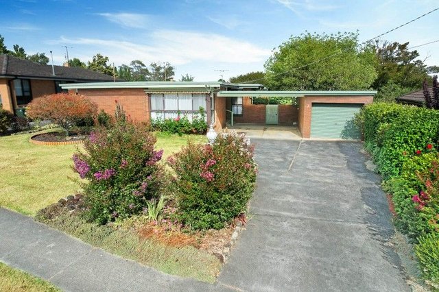 7 Sinclair  Street, VIC 3820