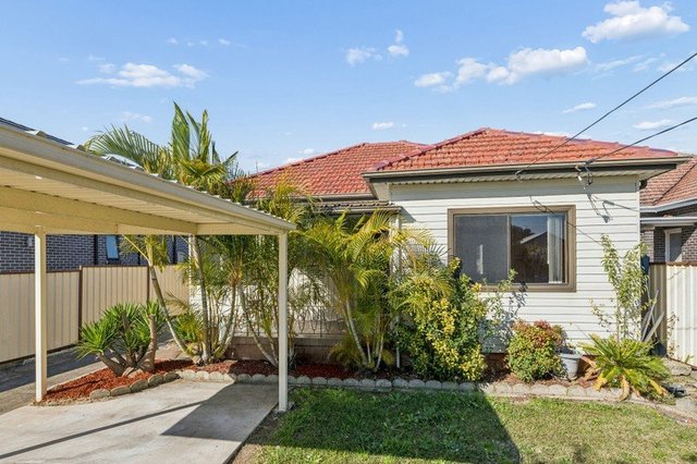 18 McPherson Avenue, NSW 2196