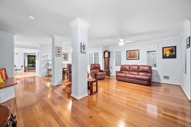 34 Letchworth Centre Avenue, WA 6152