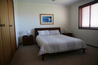 Bedroom 1 (2013-02-06)