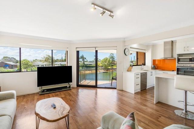 7/4 Dunlop Court, QLD 4218