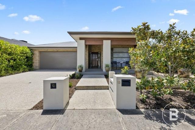 13 Chase Boulevard, VIC 3350