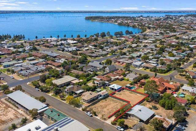 2/20 Coghill Street, VIC 3730