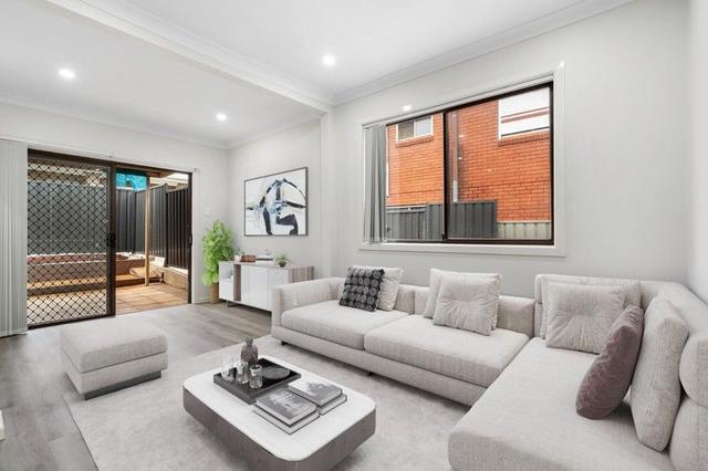 814 & 814A The Horsley Drive, NSW 2164