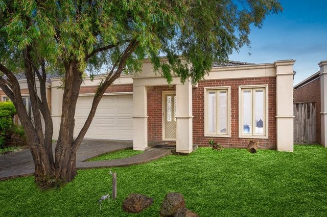 10 Dove Terrace, VIC 3752