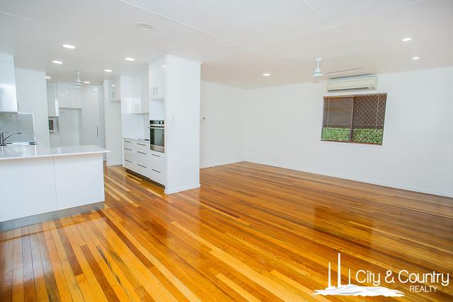 3 Russell Crescent, QLD 4825