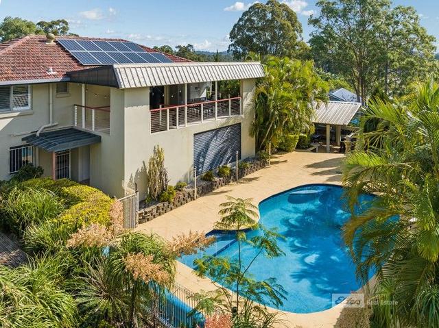 8 Rogers Parade, QLD 4053