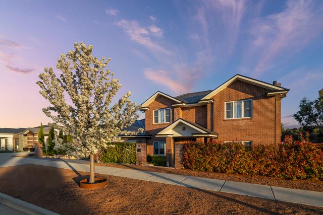 11 Roarty Street, ACT 2611