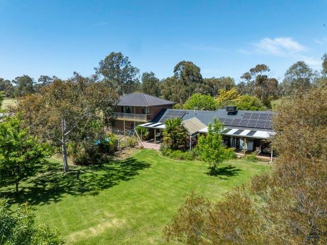 12 Knight Road, VIC 3672