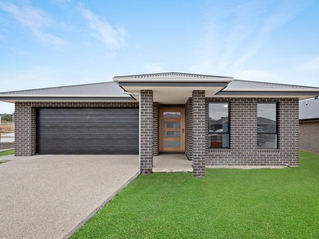 16 Roycroft Street, VIC 3691