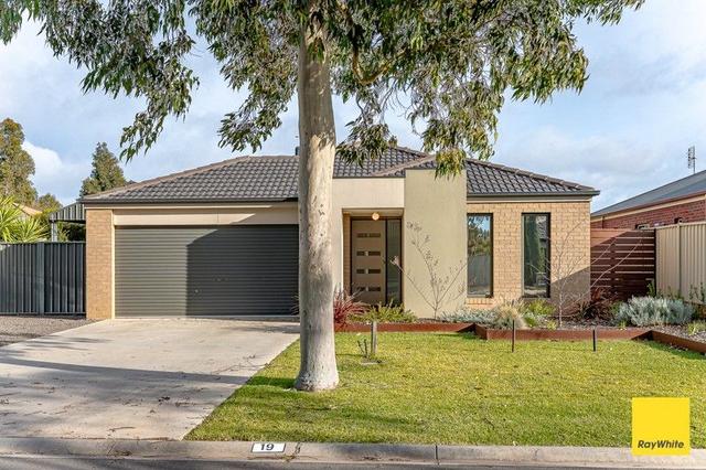 19 Elandra Drive, VIC 3551