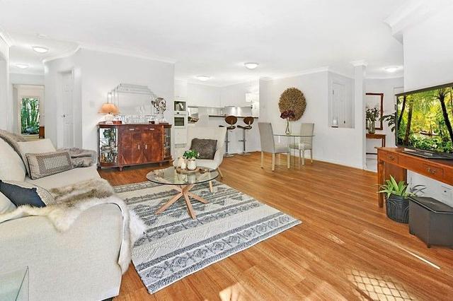 2 Parkview/100 Cotlew Street East, QLD 4215