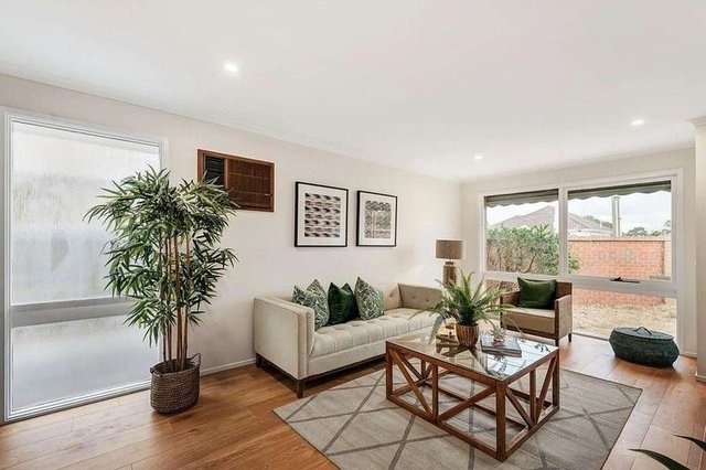 1/302 Koornang Road, VIC 3163