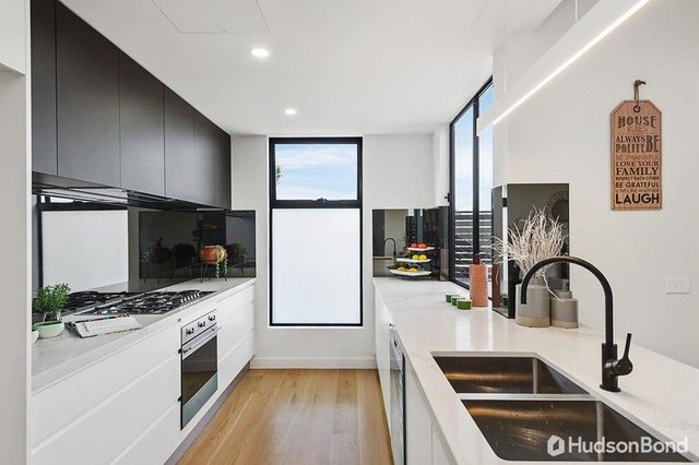 2/2 Lord Street, VIC 3109