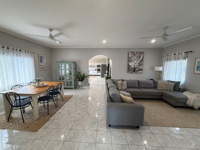 3 Golf Links Road, QLD 4883
