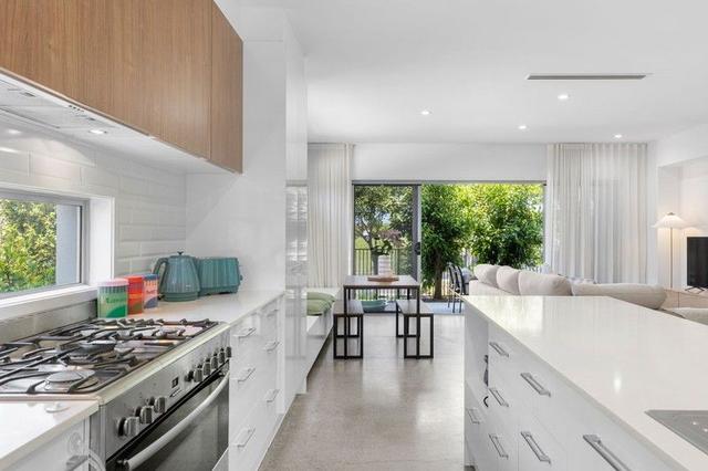 8 Dunwich Lane, QLD 4558