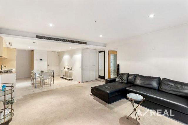 401/576 St Kilda Rd, VIC 3000