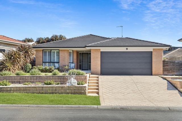 15 Montague Crescent, NSW 2529