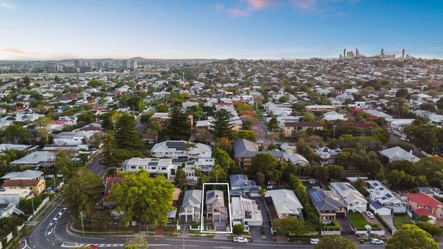 93A Gellibrand Street, QLD 4011