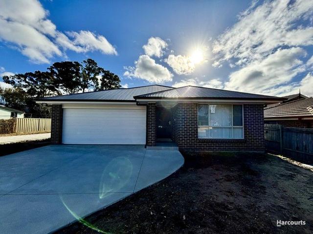 31A Thirlmere Way, NSW 2573