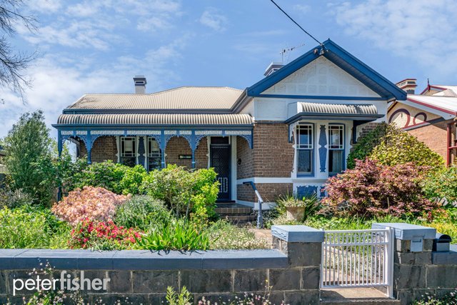 86 Clinton Street, NSW 2800