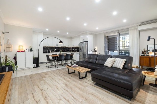 13/10-12 Parnell Street, NSW 2135