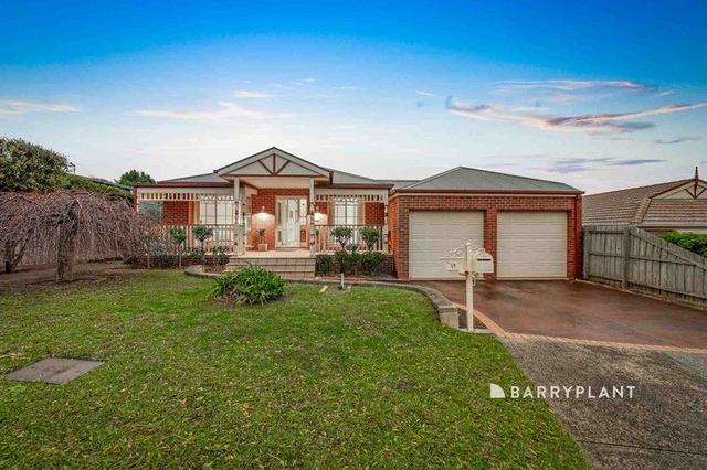 17 Knights Bridge Court, VIC 3805