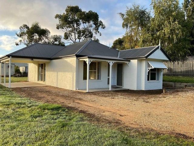 30 Foy Street, VIC 3435