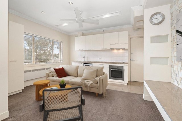 15/84 Blessington Street, VIC 3182