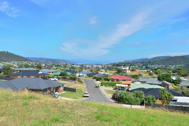 7 Fowler Court, TAS 7140