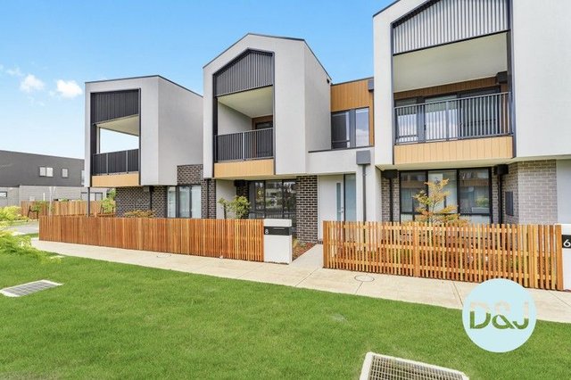 8 Lilybank Walk, VIC 3978