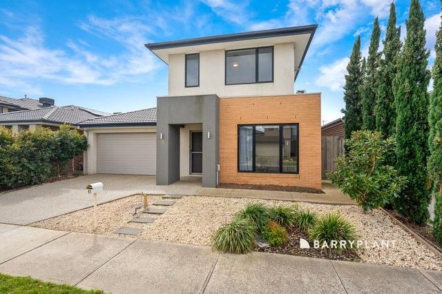61 Warmbrunn Crescent, VIC 3806