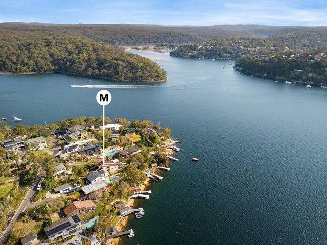 13 Yellambie Street, NSW 2228