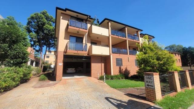 12/4-6 Treves Street, NSW 2160