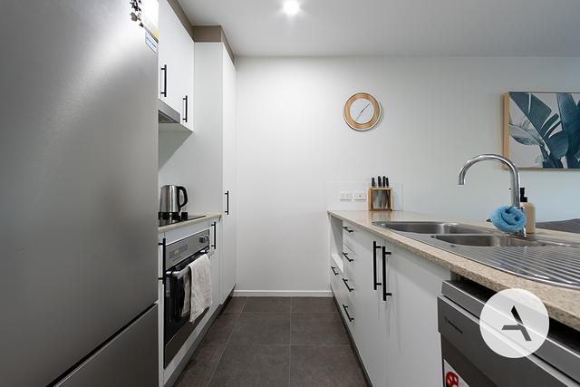 2/4 Thadoona St, ACT 2911