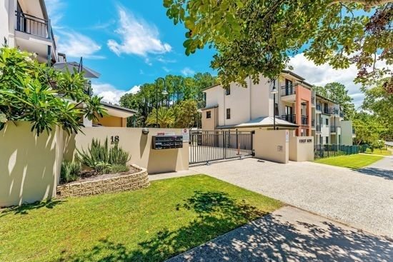 Real Estate For Sale In Varsity Lakes Qld 4227 Allhomes