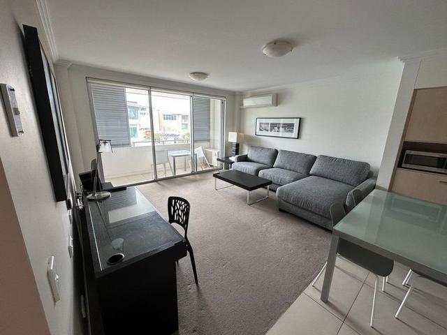 76/19 Lake Street, QLD 4227
