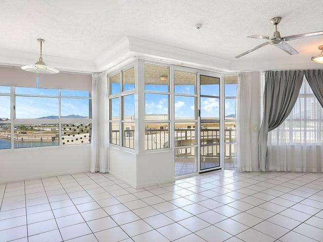 5D/3-7 The Strand, QLD 4810