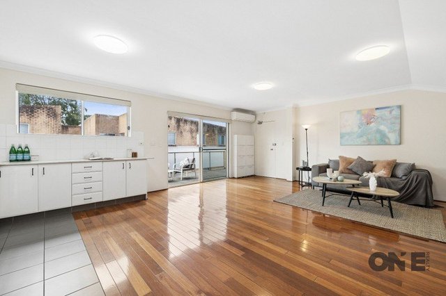 7/7 Samuel Street, NSW 2141
