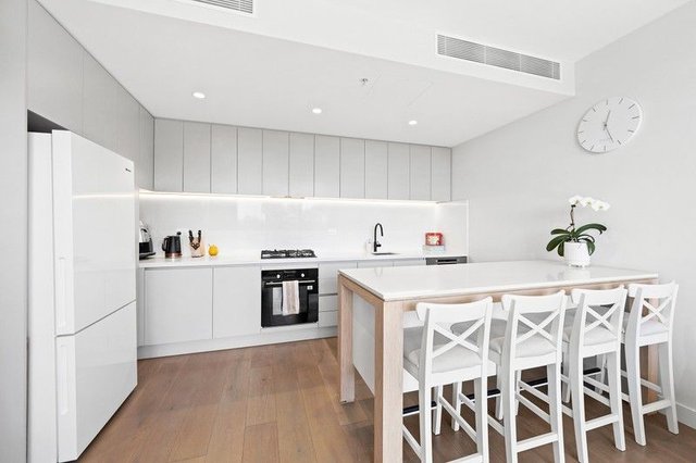 202/2B Ballarat Road, VIC 3011