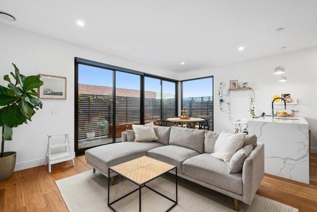 201/95 Westbury Street, VIC 3183