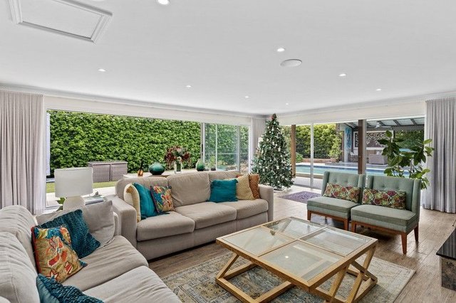 16 Aruma Avenue, QLD 4220