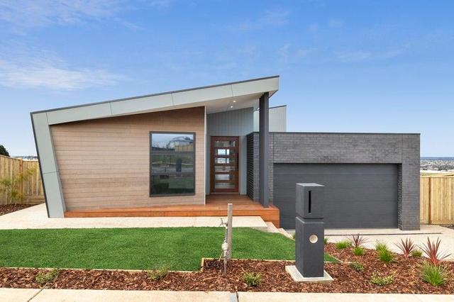 94 Moncrieff Crescent, VIC 3216