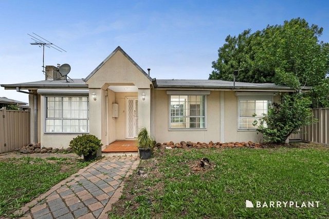 1/33 Balmoral Street, VIC 3019